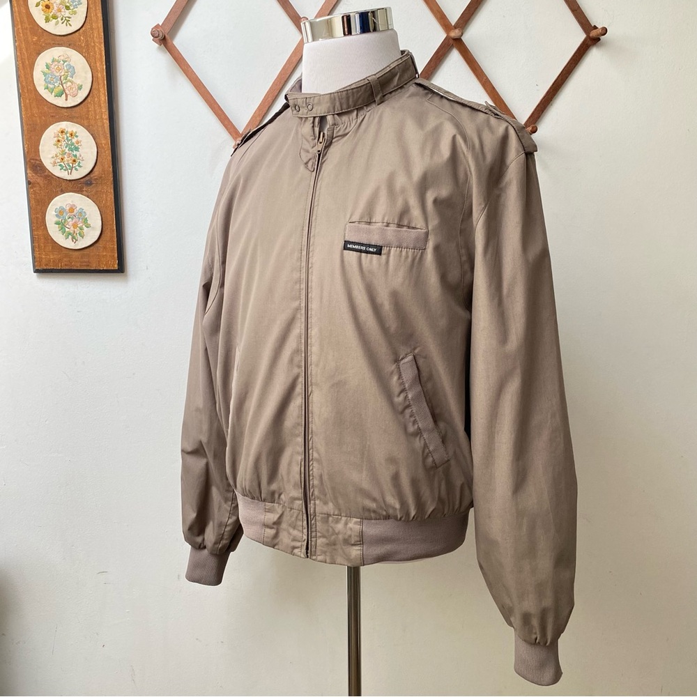 Members Only Vintage Cafe Racer Jacket - Picture 9 of 14